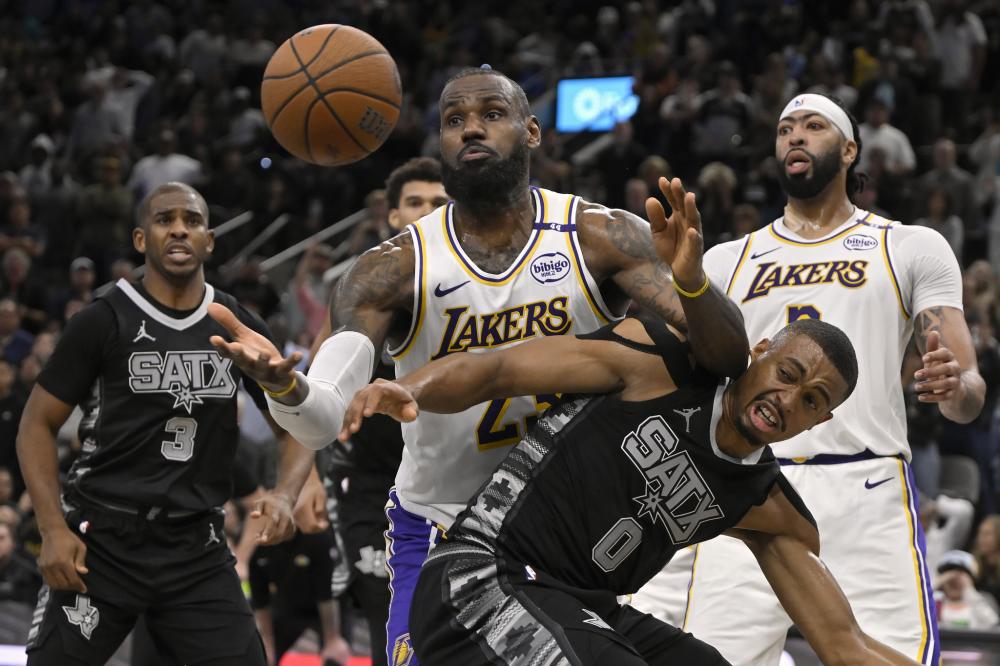 他带领湖人 他带领湖人